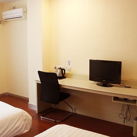 Hanting Hotel Changchun Qimao City 部屋 写真